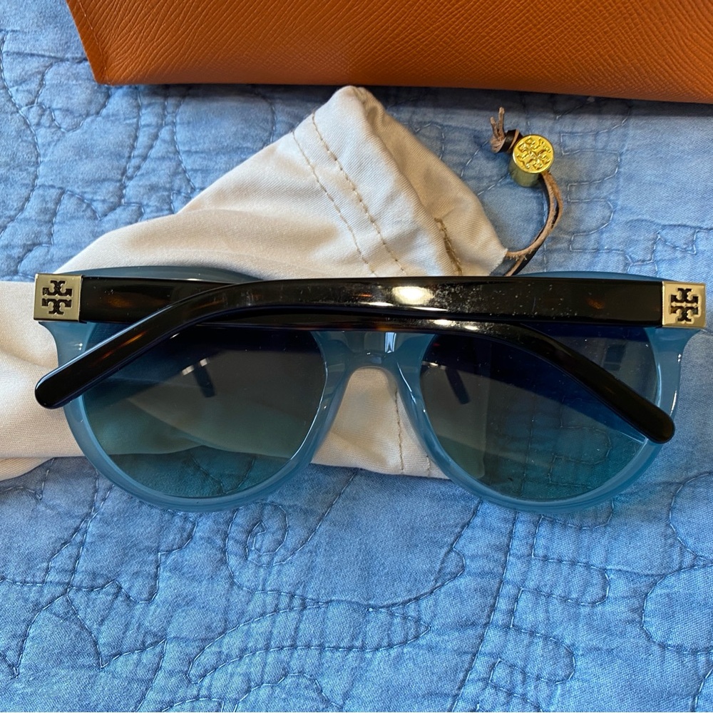 Tory Burch Sunglasses (EUC) - Picture 3 of 6
